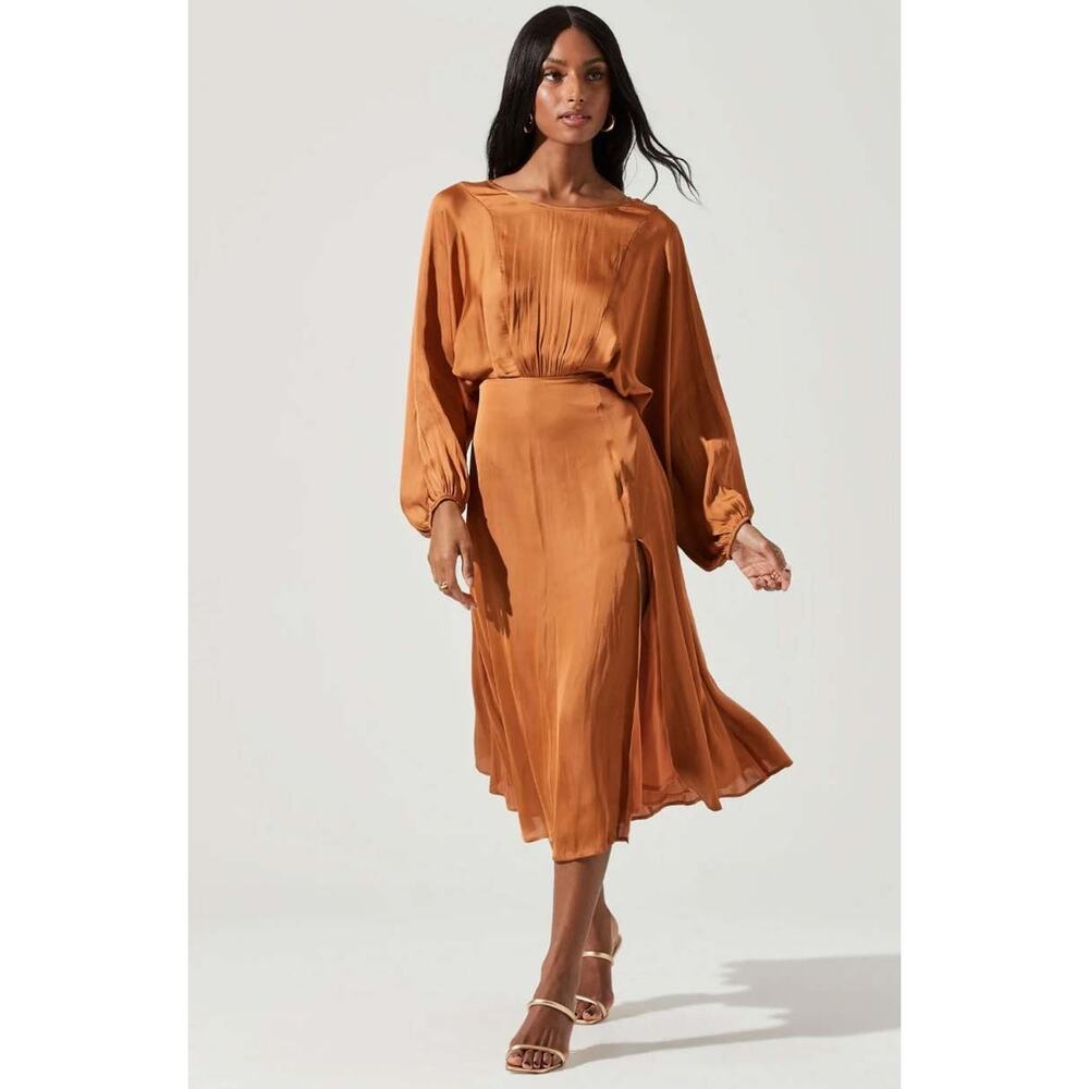 Astr Rust Midi Dress